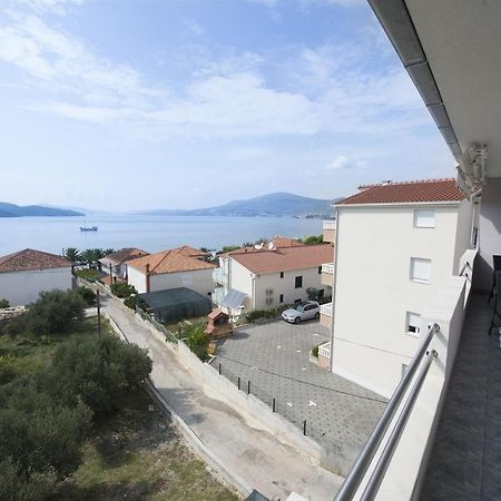 Apartments Meri Trogir Kültér fotó