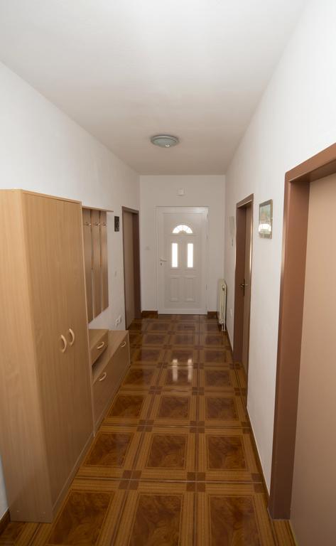 Apartments Meri Trogir Szoba fotó