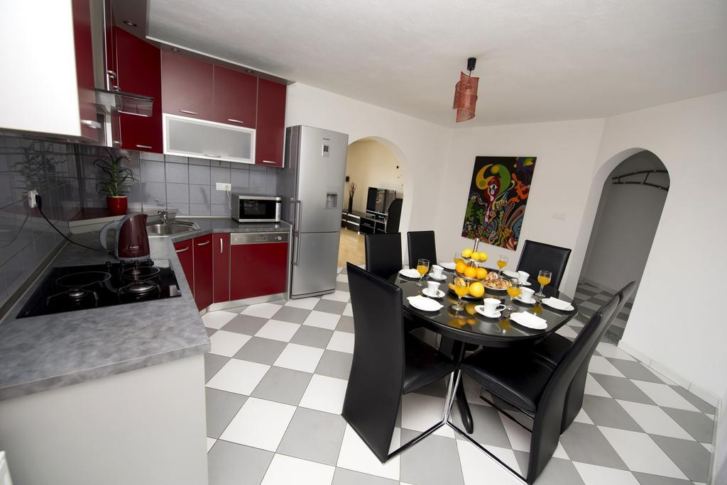 Apartments Meri Trogir Szoba fotó