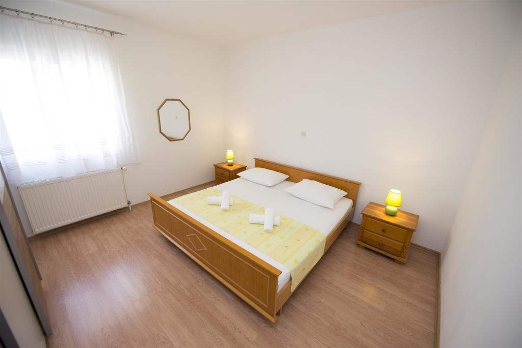 Apartments Meri Trogir Kültér fotó
