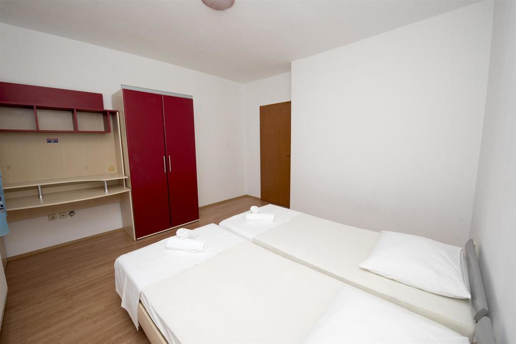 Apartments Meri Trogir Kültér fotó